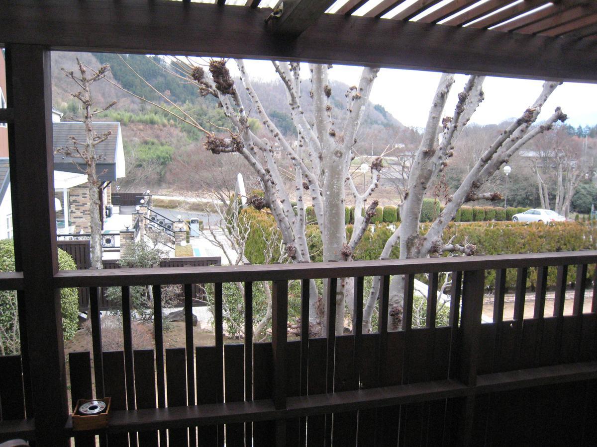 Resort Hotel Beyer Chichibu Exteriör bild